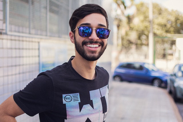 pexels-daniel-xavier-1212984.jpg